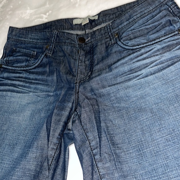 💯% Cotton Jean Shorts. - Picture 5 of 9